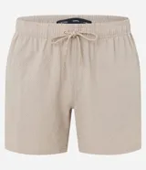 Bermuda playera masculina de corte básico, confeccionada en microfibra texturizada. Presenta cintura elástica con cordón ajustable y bolsillos laterales.