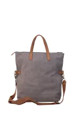 Cartera tipo tote bag combinada en tela canvas gris y detalles en cuero sintético color suela. Cuenta con doble asa de mano, correa larga ajustable y extraíble, cierre superior y bolsillo frontal. Incluye compartimento interno para notebook.