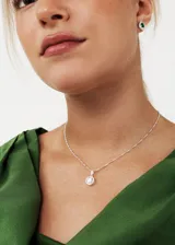 Cadena fina de plata 925 hipoalergénica con eslabones retorcidos.