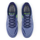 Championes de running New Balance Fresh Foam X Vongo, color azul con entresuela blanca y detalles en verde lima.