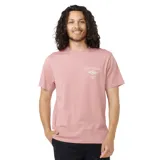 Remera rosa de manga corta con logo de Rip Curl estampado en el pecho.