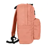 Mochila negra de estilo clásico con compartimento principal amplio, bolsillo frontal con cierre y bolsillos laterales. Incluye división interna para notebook.