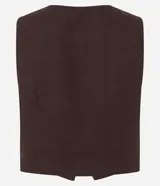 Chaleco de sastrería color marrón, confeccionado en mezcla de viscosa y lino, con escote en V, cierre frontal de botones contrastantes y bolsillos delanteros ribeteados.