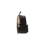 Mochila de cuero negro Brunello Cucinelli con diseño texturizado, bolsillo frontal con cierre y asa superior.