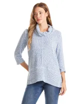 Buzo de tejido velour melange con cuello volcado, mangas tres cuartos y aberturas laterales en el bajo.