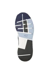 Championes Camper modelo Kit Hou.876 de color azul marino, con detalles en celeste y gris oscuro en el talón, suela blanca y cordones al tono.