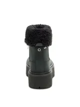 Bota corta de nubuck negro con suela de plataforma dentada y cuello con forro de corderito sintético negro.