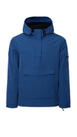 Campera estilo canguro color azul, con capucha ajustable, bolsillo frontal con solapa y forro interior de tejido polar.