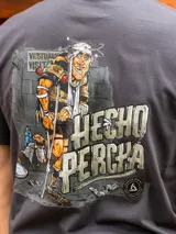 Remera blanca de manga corta con estampa frontal de estilo comic de rugby con la leyenda "Rugby Republic".