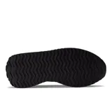 Championes urbanos New Balance modelo 237, color blanco con detalles en negro y gris, confeccionados en gamuza y malla, con logo "N" característico en los laterales y entresuela de goma.