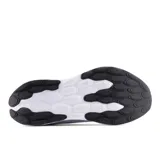 Championes New Balance 520 V9 para hombre, color gris claro con logo naranja.