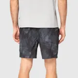 Short deportivo con calza interior incorporada, confeccionado en tela de secado rápido con estampado abstracto en tonos oscuros. Cuenta con cintura elástica y cordón ajustable.