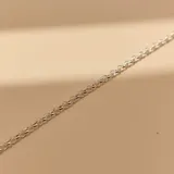 Pulsera de eslabones tipo rolo, fabricada en plata 925 con acabado brillante.