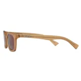 Lentes de sol Mr Boho modelo Kerns, color arena mate, con lentes marrones y montura cuadrada.