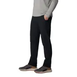 Pantalón Columbia Landroamer de color negro, de corte recto y diseño funcional con múltiples bolsillos, ideal para actividades al aire libre.