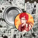 Pin metálico con la imagen de Naruto sonriendo.