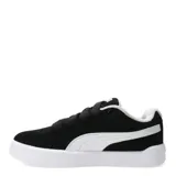 Championes Puma modelo Park Life Style Easy SD, de corte bajo, confeccionados en gamuza color verde oscuro con detalles en blanco. Presentan el logo de la marca en el lateral y en la lengüeta, con suela de goma blanca.