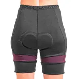 Calza ciclista corta de mujer, color negro, con banda ancha en el muslo de color bordó. Presenta costuras ergonómicas y un panel frontal con abertura para badana.