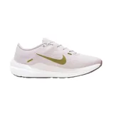 Championes Nike Winflo 10 color lila con logo dorado, ideales para running.