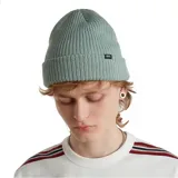 Gorro de lana Vans color verde agua, tejido en punto canalé con logo de la marca en etiqueta tejida en el dobladillo.