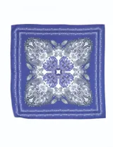 Bandana de satén cuadrada con estampado paisley y arabescos.