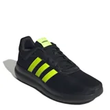 Championes urbanos Adidas Lite Racer 4.0, color negro con detalles en amarillo neón en las tres tiras laterales y la lengüeta. Confeccionados en malla transpirable, cuentan con tecnología Cloudfoam en la mediasuela para mayor amortiguación y suela de goma resistente.