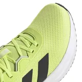 Championes de running Adidas Galaxy 7, color verde lima con las icónicas tres tiras laterales en negro. Presentan una mediasuela blanca con tecnología Cloudfoam para mayor amortiguación y suela de goma negra.
