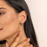 Aros de plata 925 con cuentas de apatita color celeste.