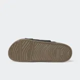 Sandalias Reef Oasis Adapt color marrón con tiras ajustables negras con velcro y logo Reef en el lateral.