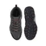 Championes de trekking Columbia modelo Crestwood Mid Waterproof, color gris oscuro. Diseño de caña media con combinación de malla y gamuza, suela de goma con relieve para mayor tracción y cordones con detalles en rojo.