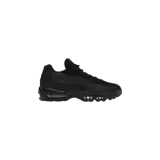 Championes Nike Air Max 95 Essential de color negro, con diseño clásico de paneles ondulados, amortiguación Air Max visible en la suela y detalles en tono oscuro.