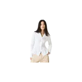 Camisa blanca de manga larga con cuello camisero, cierre frontal con botones y detalles fruncidos en el torso y las mangas. Presenta un parche bordado dorado en el pecho y puños alargados con botones.
