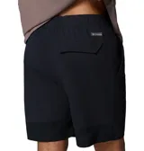 Short negro de Columbia para hombre, con tecnología Omni-FREEZE de enfriamiento activado por transpiración, cintura ajustable con ceñidor interior, bolsillos para las manos, bolsillos posteriores y bolsillo de seguridad con cremallera.