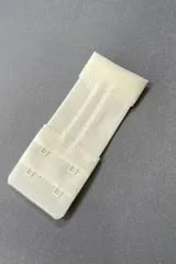 Extensor de contorno de soutien de 2 ganchos color blanco.
