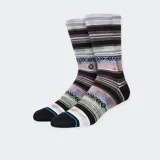 Medias Stance Reykir con diseño de rayas horizontales en tonos marrón, negro, gris, verde y blanco.