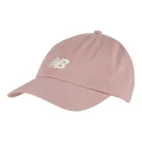 Gorra de béisbol color rosa con logo de New Balance bordado en blanco.