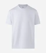 Remera deportiva de manga corta y cuello redondo, confeccionada con tecnología Dry para mayor transpirabilidad y control de la humedad. Presenta un diseño liso en color verde claro con un pequeño estampado de lettering en la parte inferior.