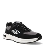 Championes urbanos Umbro modelo Kixs, color negro con detalles en gris y suela blanca. Presentan el logo de la marca en el lateral y en la lengüeta, con cordones negros y diseño de paneles combinados.