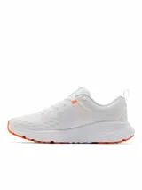 Championes de trekking y senderismo Columbia Konos Trs Omni-Max para hombre, de color blanco con suela naranja y detalles en gris. Empeine de malla técnica transpirable con sobrecapas sin costuras, sistema Navic Fit para mayor sujeción en el mediopié, mediasuela Techlite+ y suela Adapt Trax para tracción óptima en todo terreno.