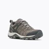 Championes de trekking Merrell modelo Accentor 3 WP, color marrón con detalles en gris oscuro. Diseño impermeable con parte superior de ante y malla, puntera protectora de goma y suela de alta tracción.