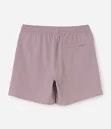Bermuda deportiva Get Over para hombre, color negro, confeccionada en tejido tecnológico de poliéster con elastano. Presenta cintura elástica con cordón ajustable y bolsillos laterales con cierre.