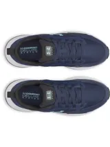 Championes de entrenamiento Under Armour modelo Charged Edge, color azul marino con logo en celeste y entresuela blanca. Presentan una combinación de malla transpirable con revestimientos de cuero y material sintético para mayor estabilidad, plantilla Ortholite y suela de goma resistente.