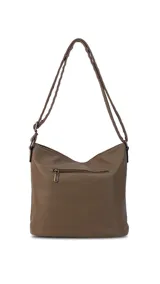 Cartera bandolera color marrón con detalles en gamuza. Tiene correa regulable, cierre metálico frontal y trasero, y división interna.