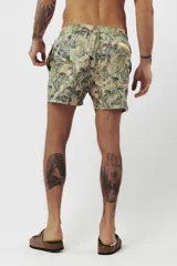 Short de baño con estampado tropical de hojas y loros, con cordón ajustable en la cintura.