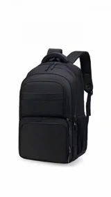 Mochila urbana de diseño funcional en color negro, con múltiples compartimentos con cierre, bolsillo frontal de gran capacidad, bolsillos laterales de malla y compartimento interno para laptop. Incluye correas acolchadas y bolsillo oculto de seguridad en la espalda.