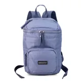 Mochila matera de diseño vertical, color gris azulado, con acabado acolchado y cierres frontales. Cuenta con un compartimento principal espacioso, un bolsillo frontal externo y un asa superior para transporte manual.