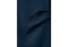 Jersey de punto azul marino, de manga larga y cuello barco.