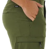 Bermuda Rip Curl Boardwalk Classic Surf Cargo color verde con bolsillos cargo laterales.