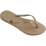 Ojotas Havaianas Slim Crystal Swarovski II color verde oscuro, con tiras finas y aplique de cristal Swarovski.