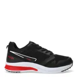 Championes deportivos negros con detalles en blanco y rojo, suela blanca y roja, y cordones negros.